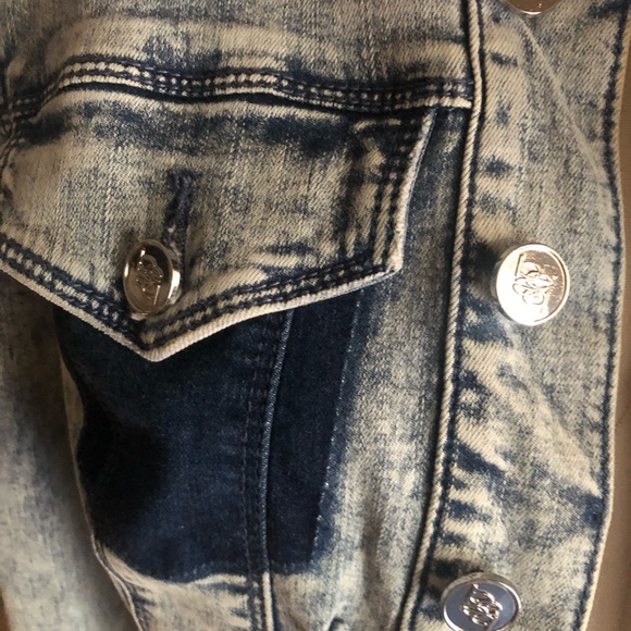 Jacket - Picture 2 of 4